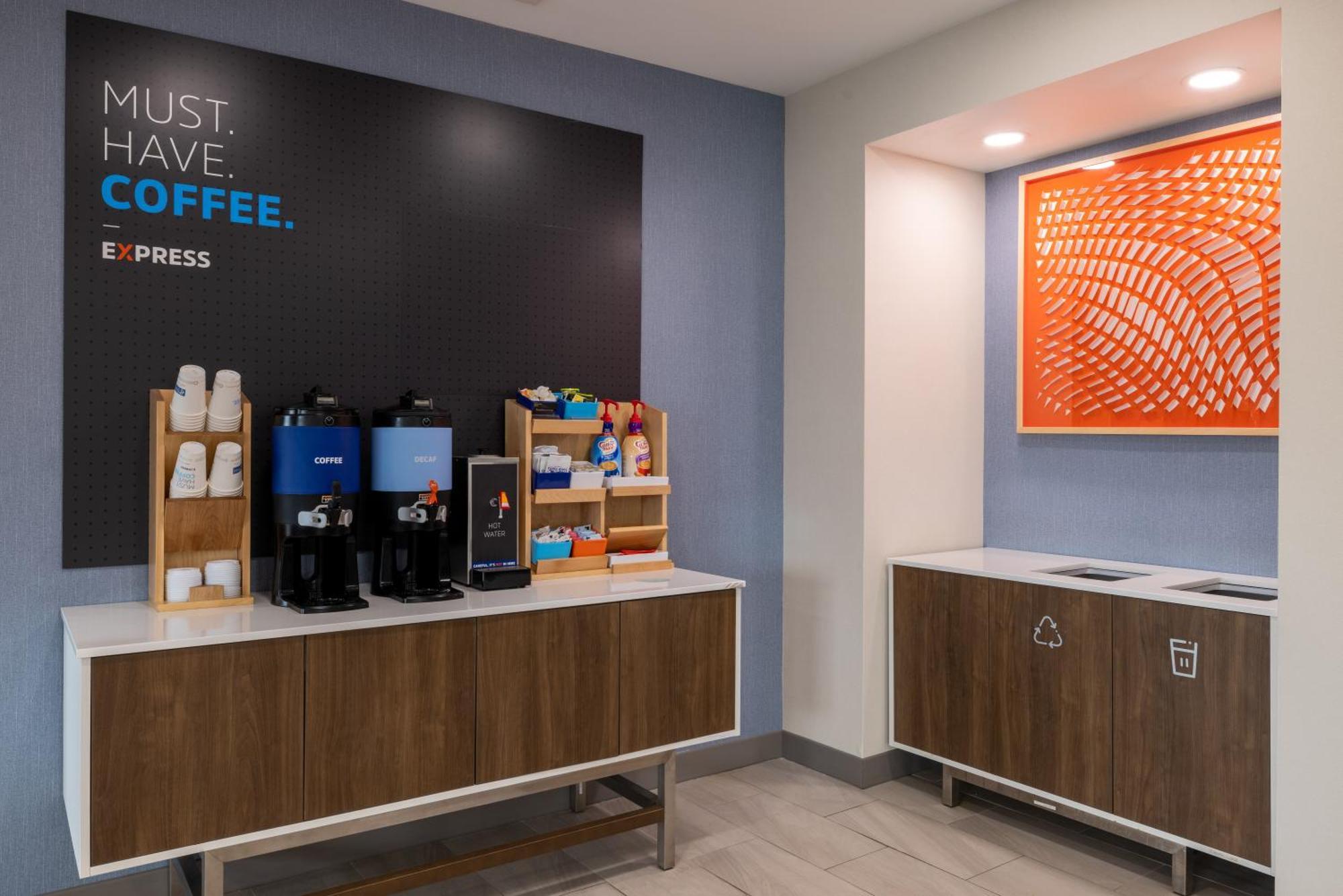 Holiday Inn Express Rochester South - Mayo Area By Ihg Zewnętrze zdjęcie